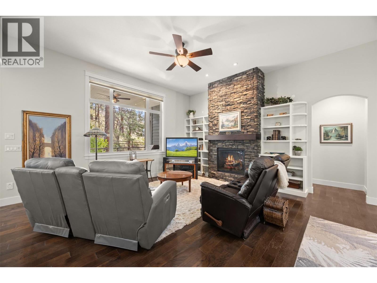 2497 Paramount Drive, West Kelowna, British Columbia  V4T 3K4 - Photo 7 - 10387704