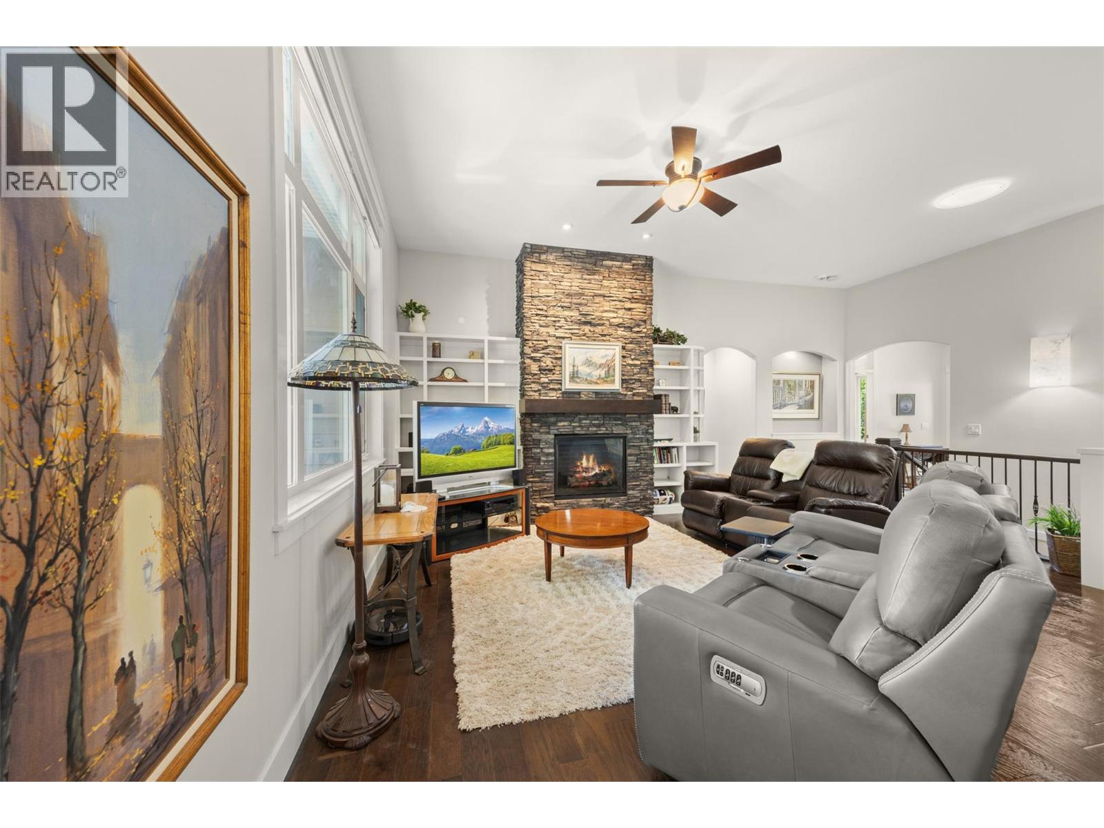 2497 Paramount Drive, West Kelowna, British Columbia  V4T 3K4 - Photo 8 - 10387704