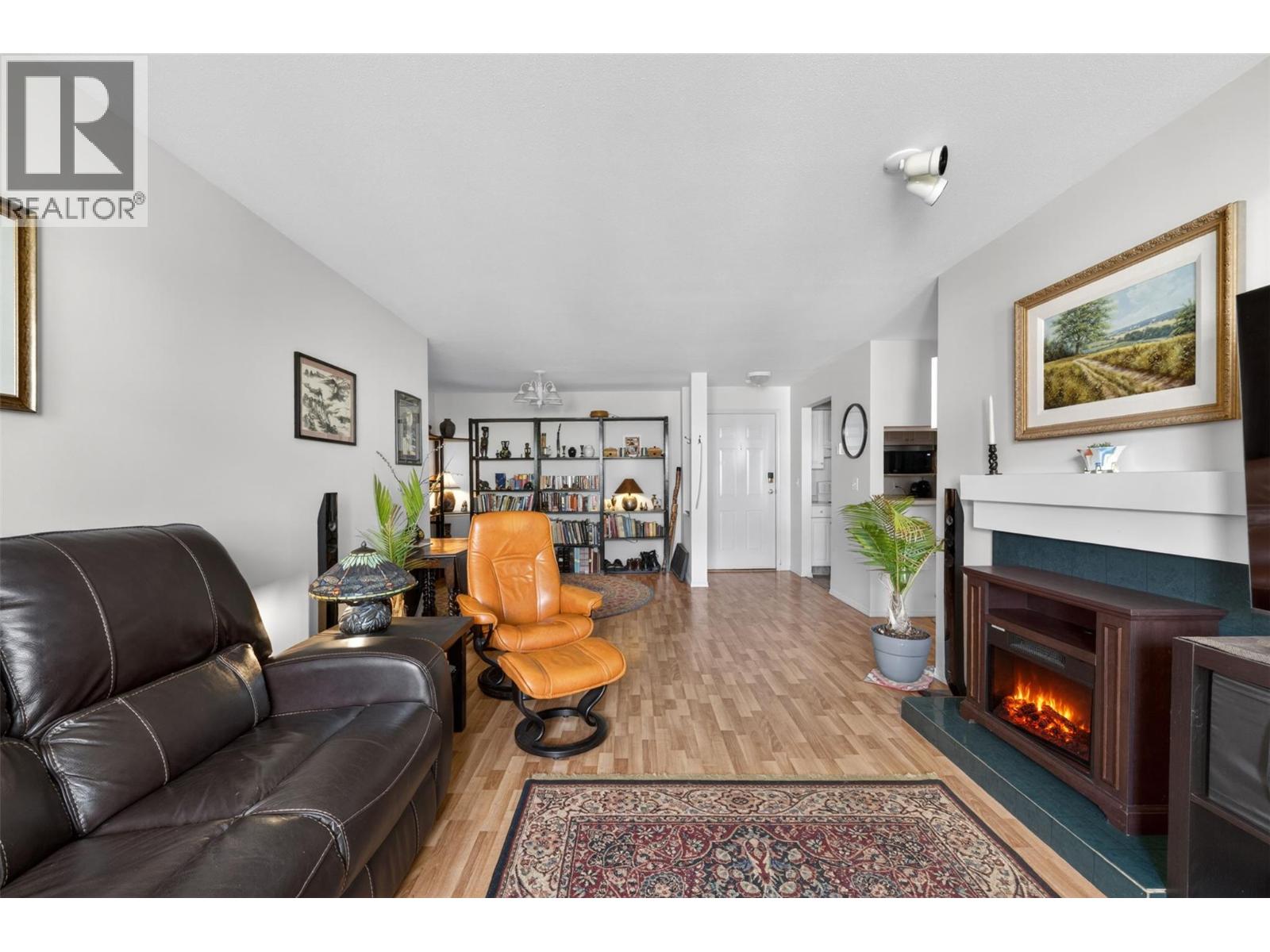 650 3 Street Sw Unit# 310, Salmon Arm, British Columbia  V1E 1P6 - Photo 2 - 10387755