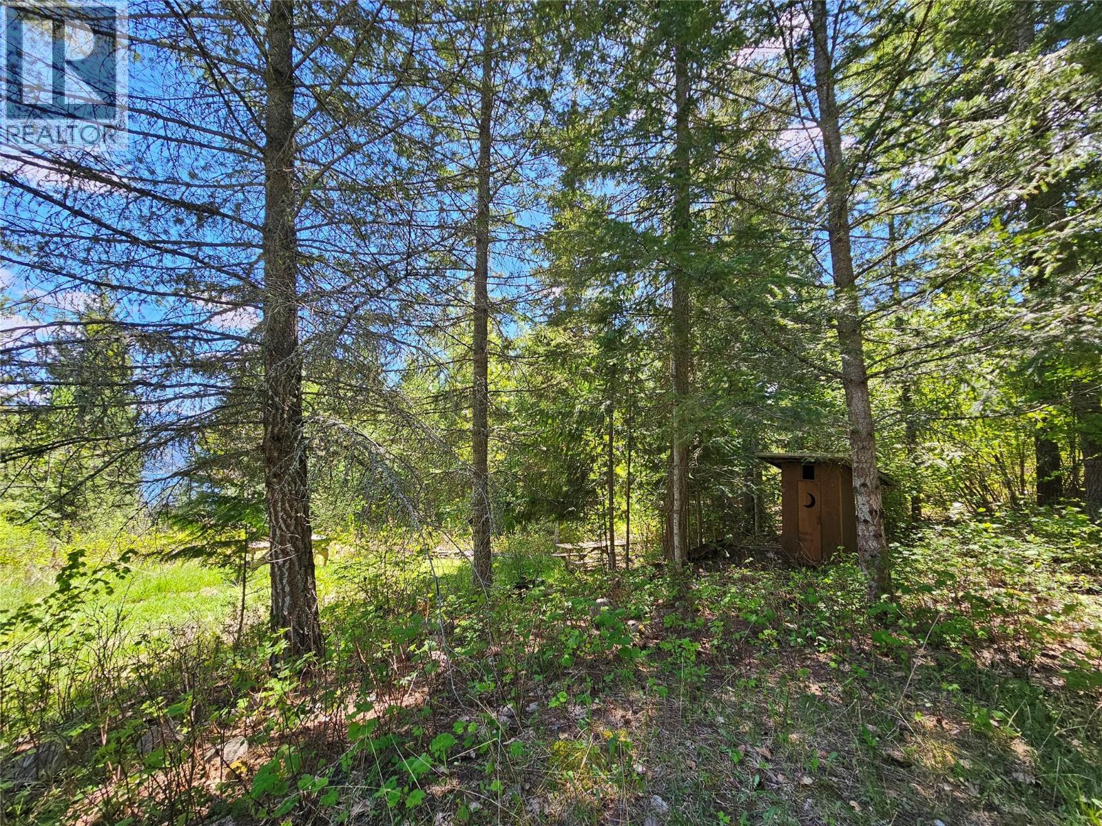 4402 Leopold Road, Scotch Creek, British Columbia  V0E 1M5 - Photo 3 - 10387585