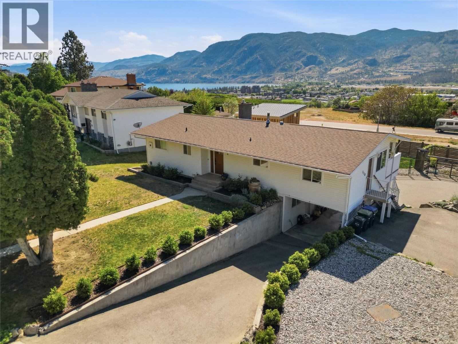 118 Dartmouth Place, Penticton, British Columbia  V2A 7S4 - Photo 2 - 10385523