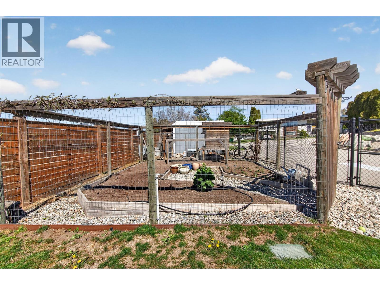 118 Dartmouth Place, Penticton, British Columbia  V2A 7S4 - Photo 44 - 10385523