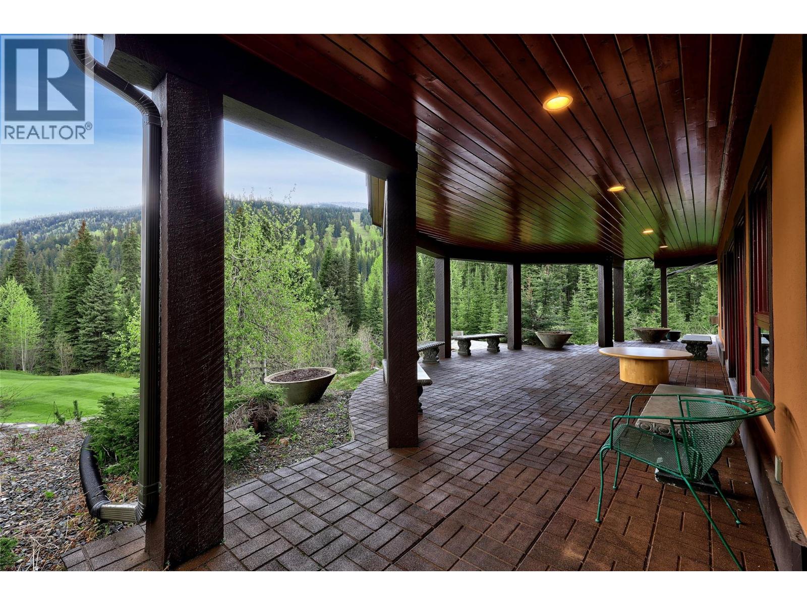2402 Fairways Drive, Sun Peaks, British Columbia  V0E 5N0 - Photo 59 - 10387739