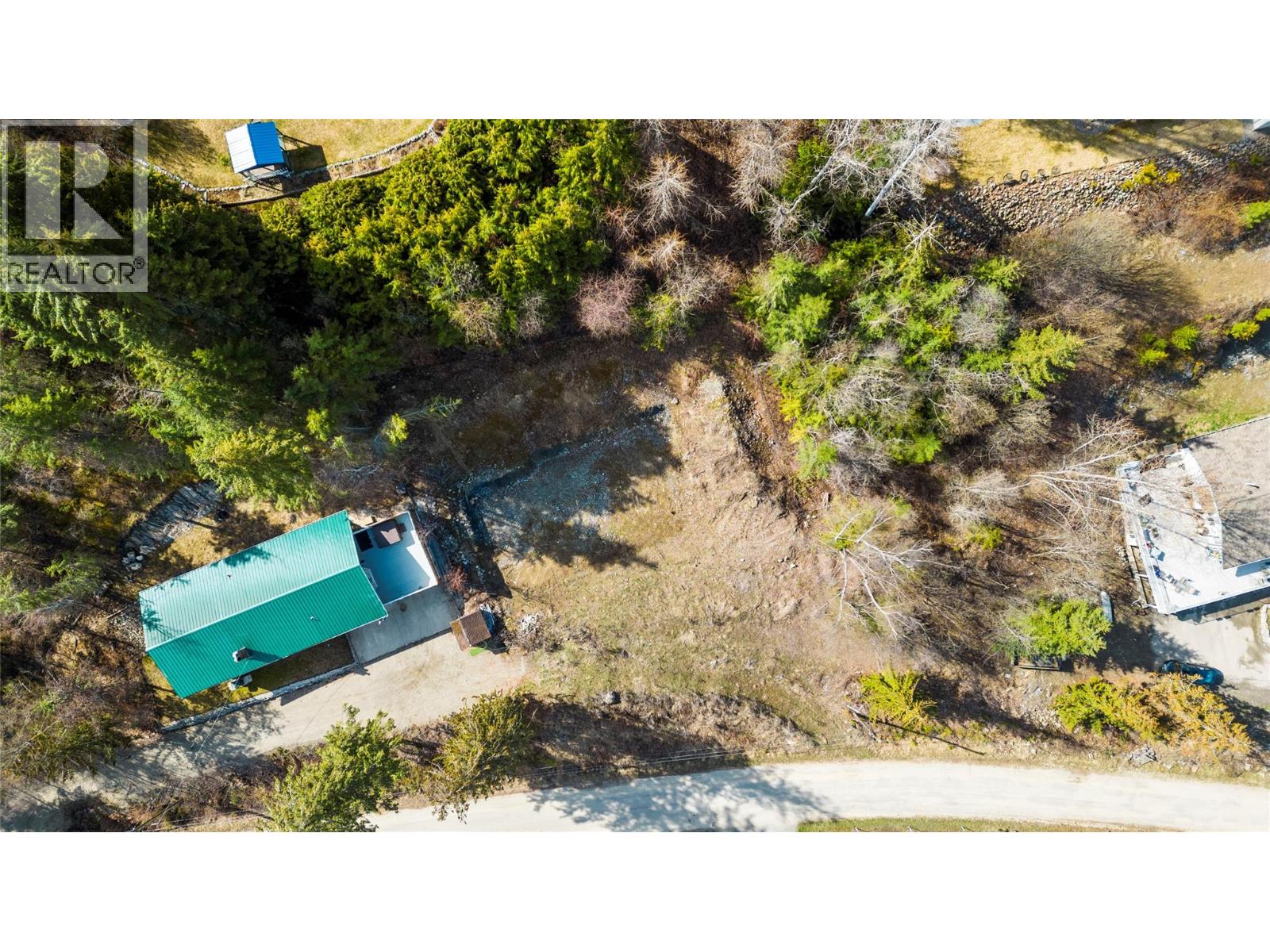 2622 Woodland Place, Blind Bay, British Columbia  V0E 1H2 - Photo 7 - 10387770