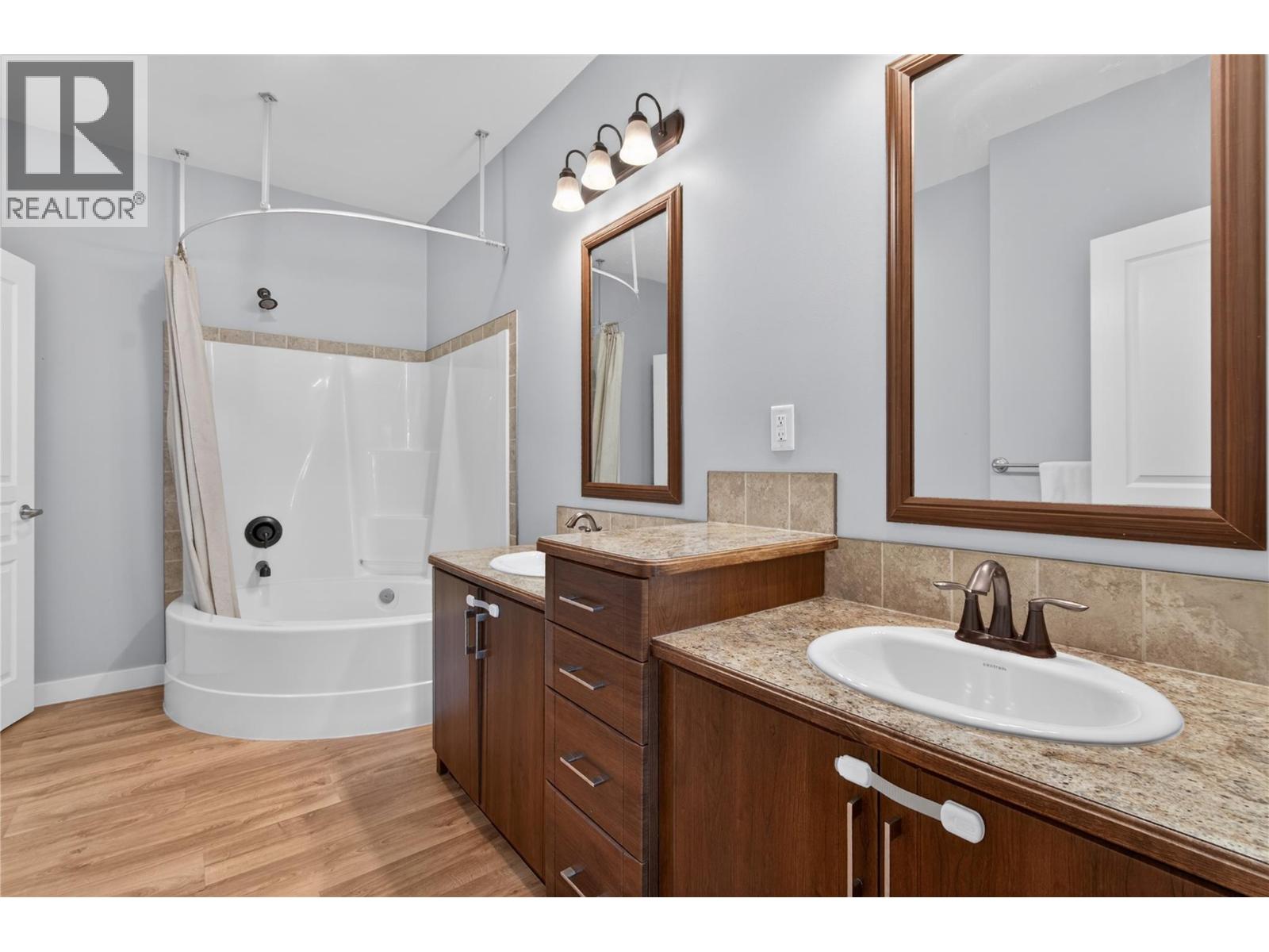 129 Birch Avenue, Kaleden, British Columbia  V0H 1K0 - Photo 12 - 10387582