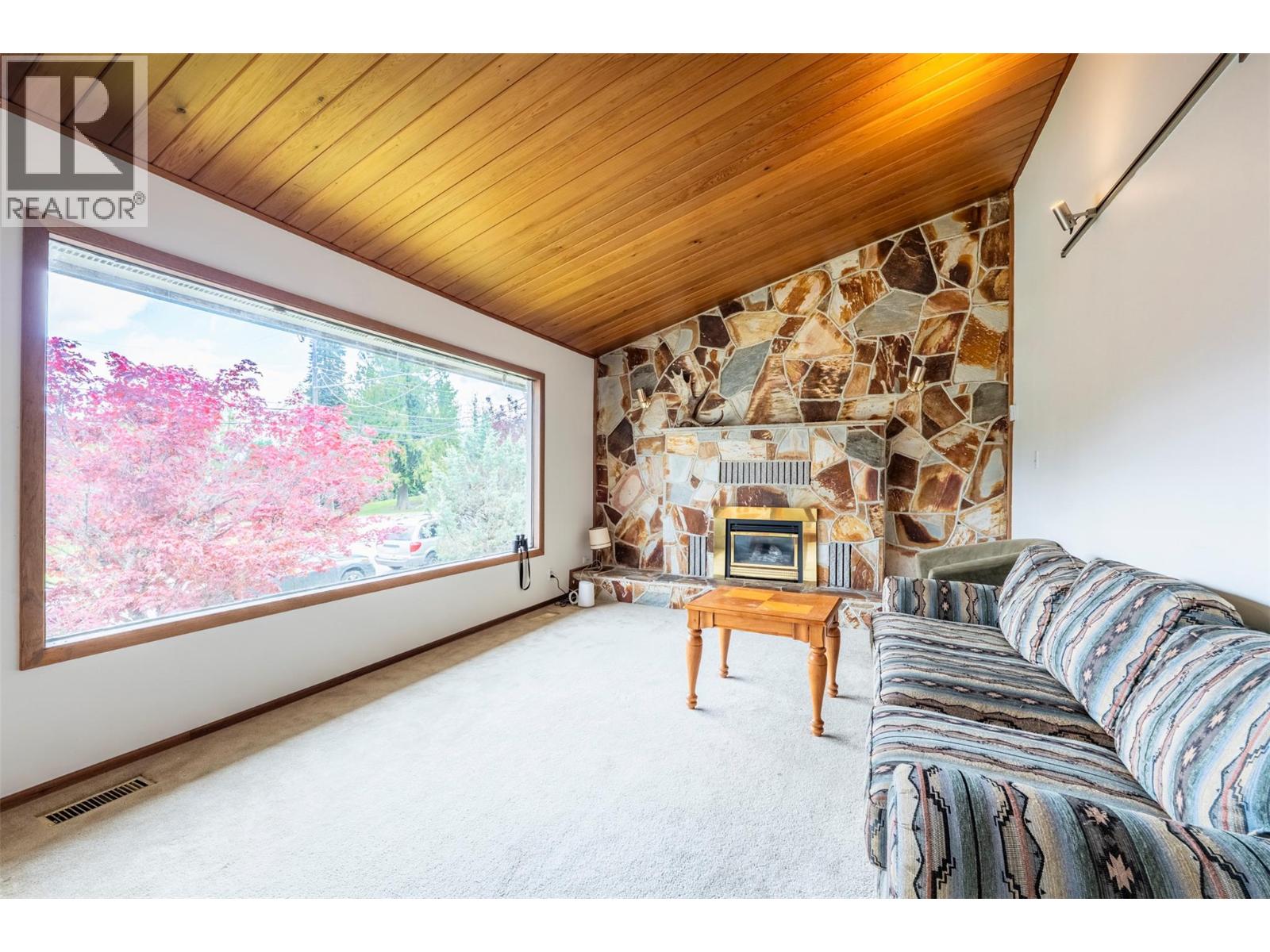 703 West Innes Street, Nelson, British Columbia  V1L 3J4 - Photo 14 - 10387679