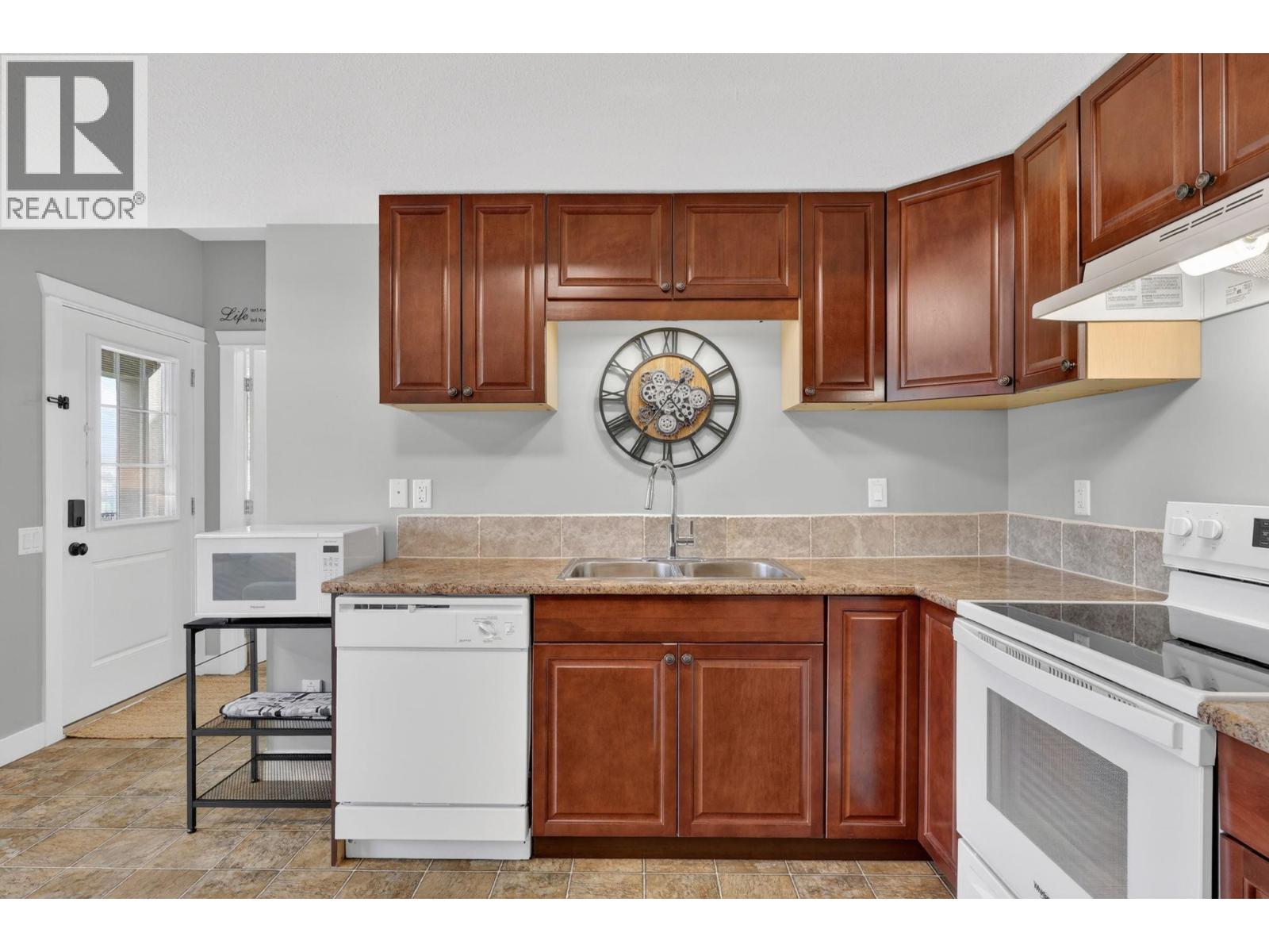 1193 Loseth Drive, Kelowna, British Columbia  V1P 1S2 - Photo 58 - 10387665