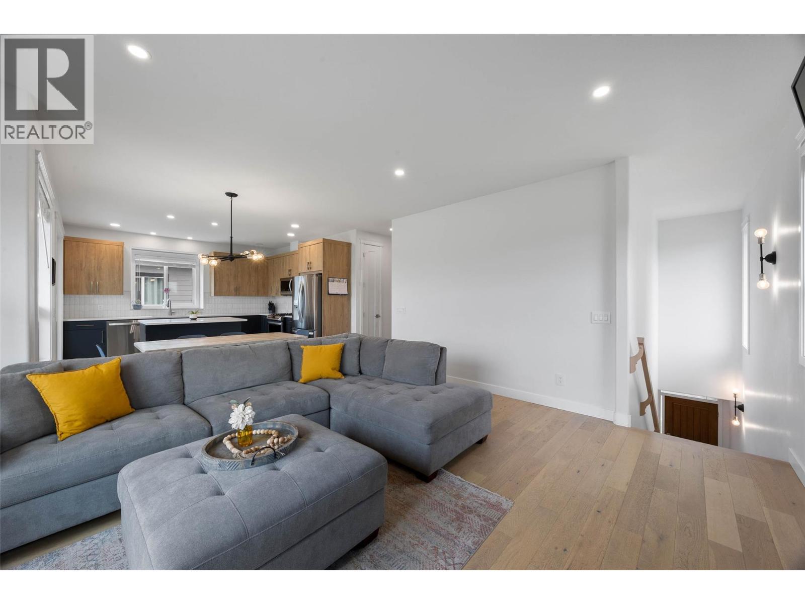2575 Elston Drive Unit# 109, Kamloops, British Columbia  V2B 0J9 - Photo 7 - 10387565