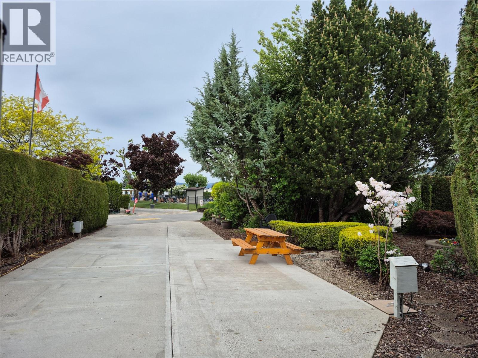 415 Commonwealth Road Unit# 299, kelowna, British Columbia