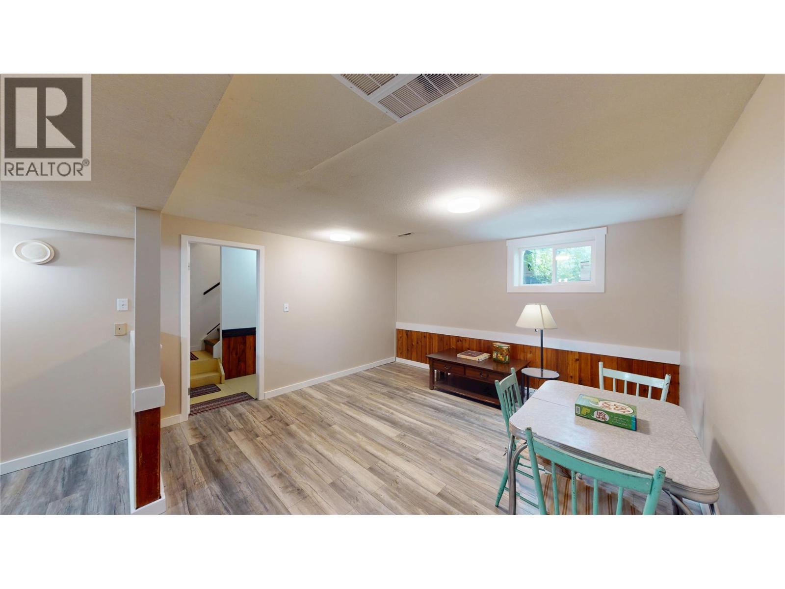1009 12th Avenue S, Cranbrook, British Columbia  V1C 4R7 - Photo 23 - 10387803