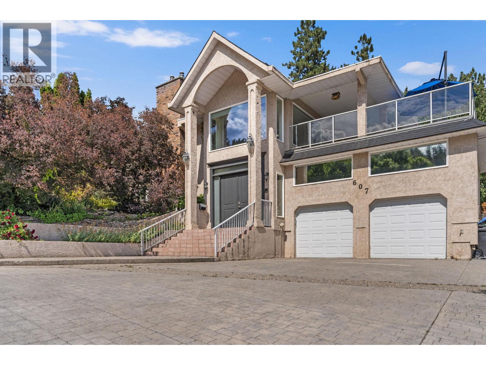 607 Clifton Road S, Kelowna, British Columbia  V1V 1A7 - Photo 2 - 10387325