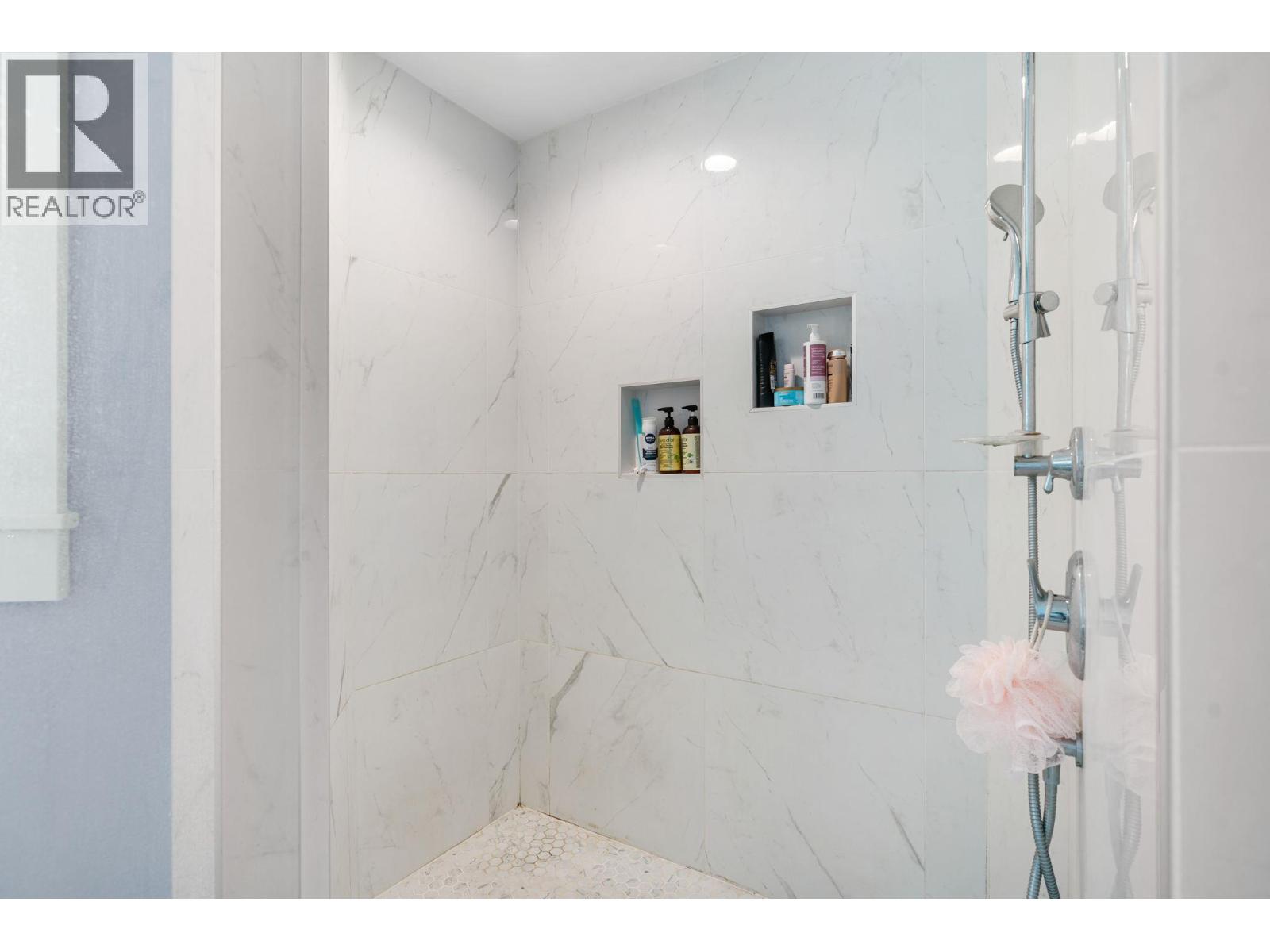 607 Clifton Road S, Kelowna, British Columbia  V1V 1A7 - Photo 24 - 10387325