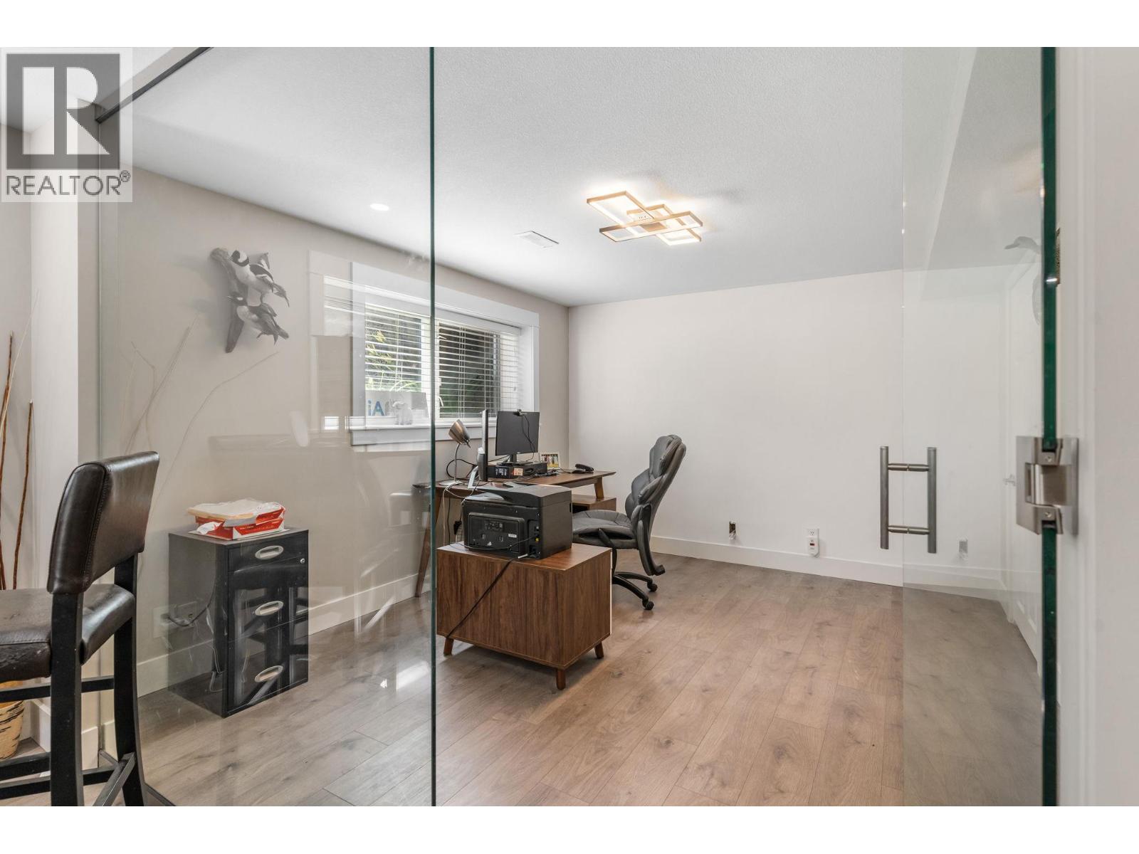 607 Clifton Road S, Kelowna, British Columbia  V1V 1A7 - Photo 28 - 10387325