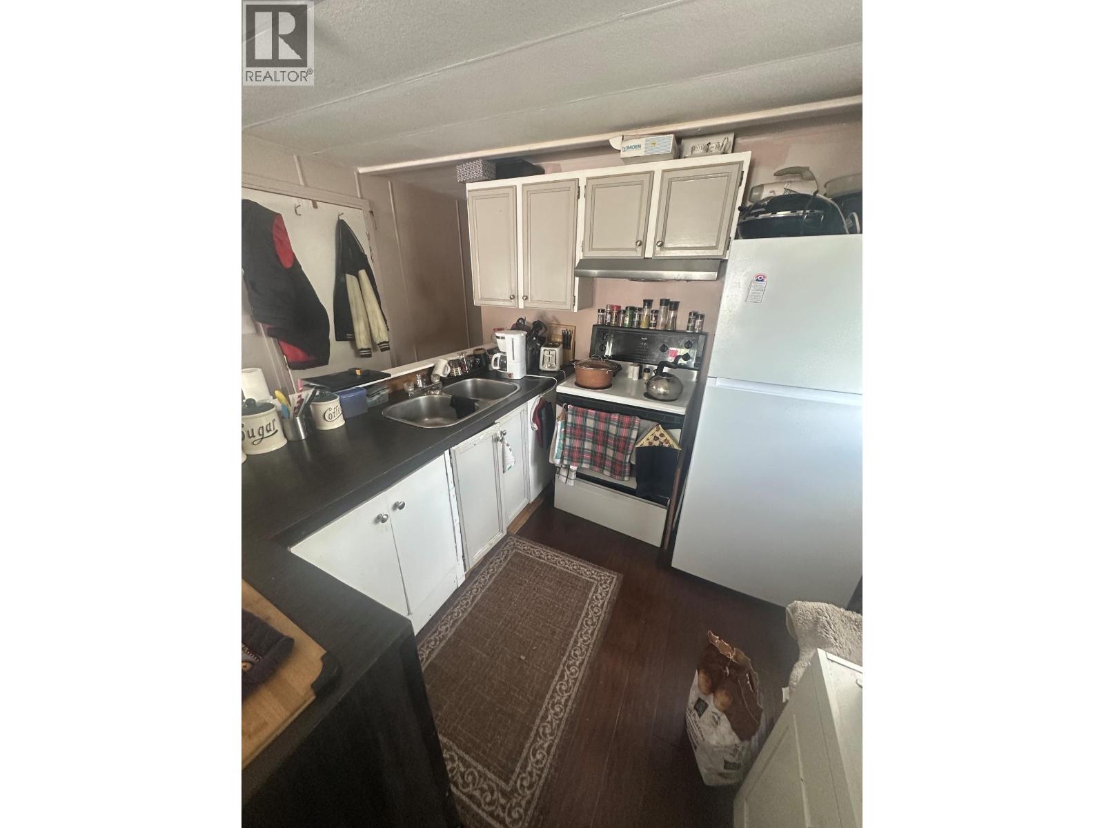 5229 44 Street Se, Chetwynd, British Columbia  V0C 1J0 - Photo 3 - 10387815