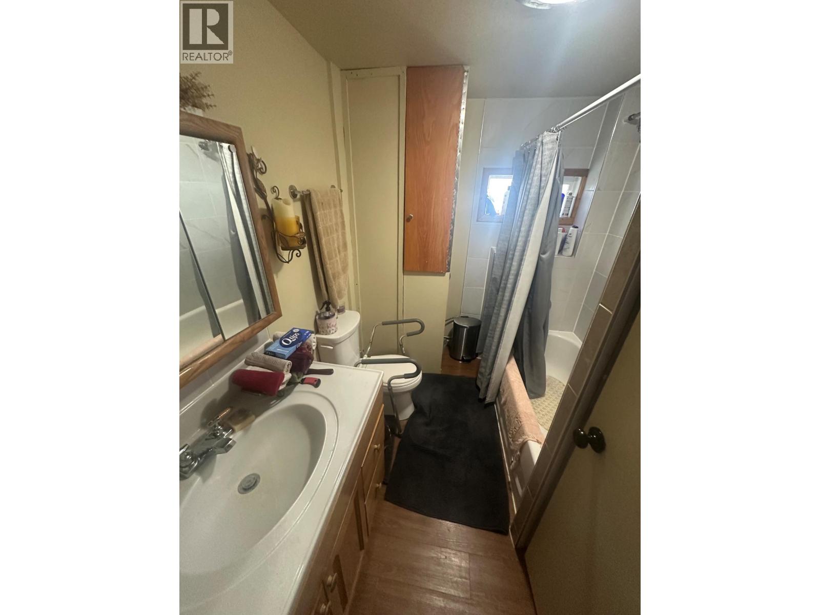 5229 44 Street Se, Chetwynd, British Columbia  V0C 1J0 - Photo 6 - 10387815