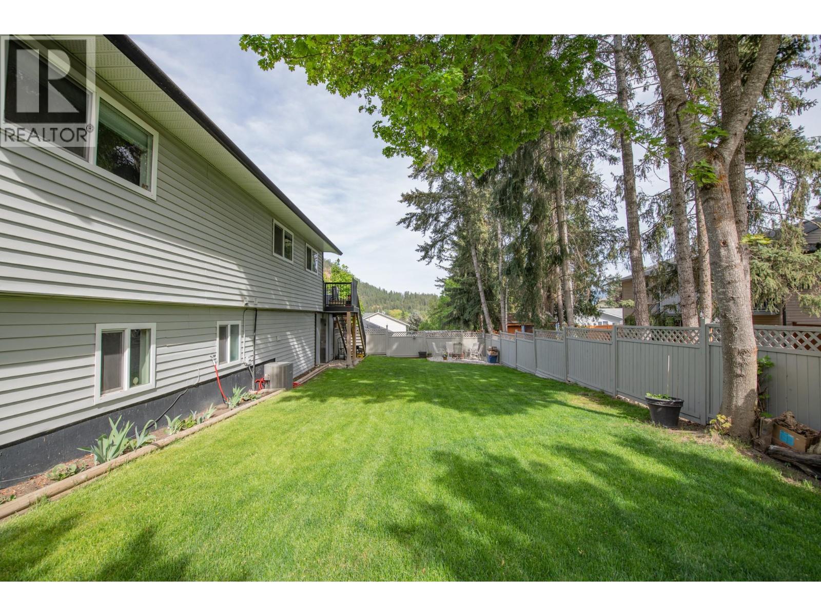 2250 Leblanc Street, Lumby, British Columbia  V0E 2G0 - Photo 41 - 10387746