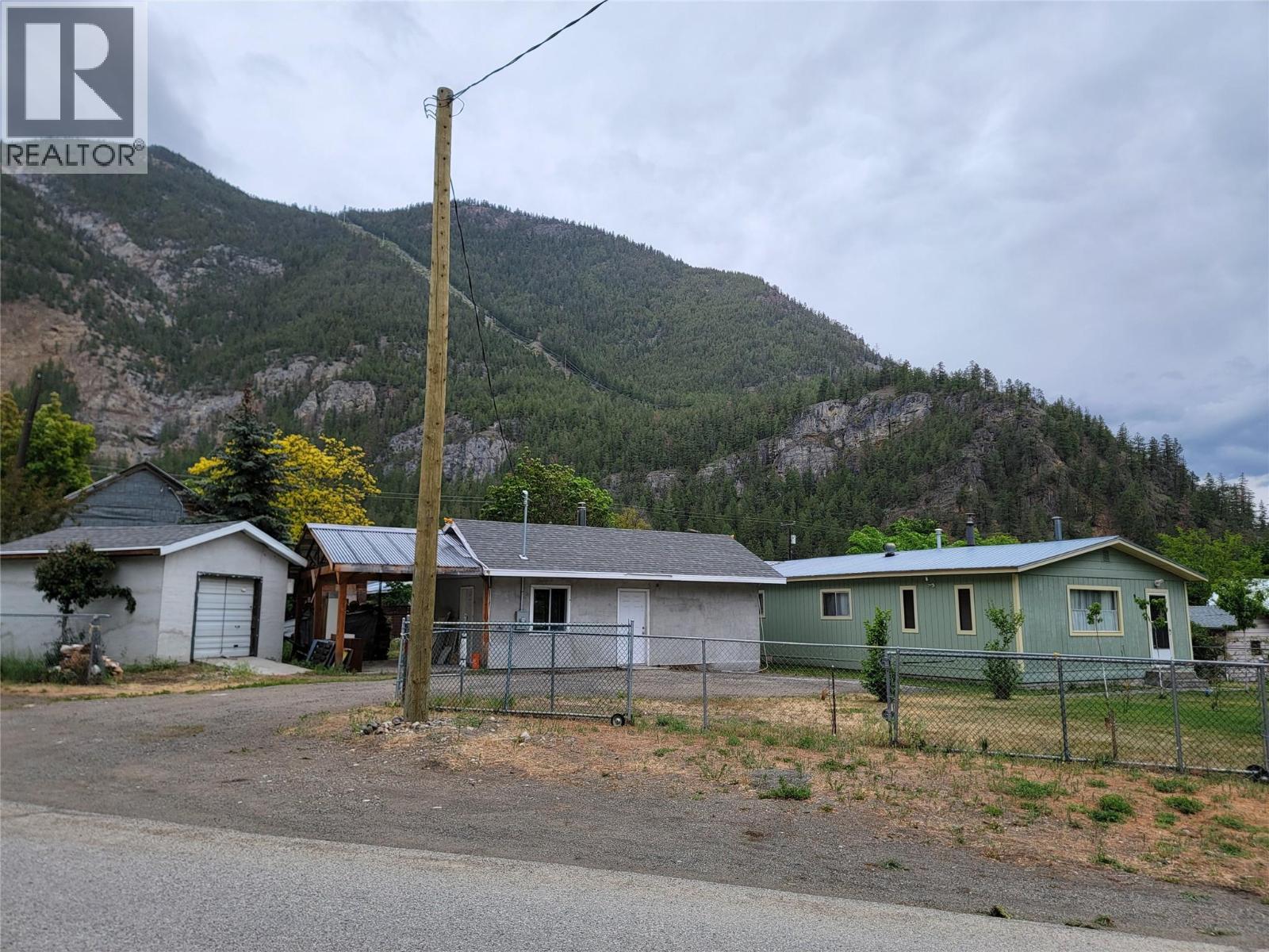981 Scott Avenue, Hedley, British Columbia  V0X 1K0 - Photo 37 - 10387818