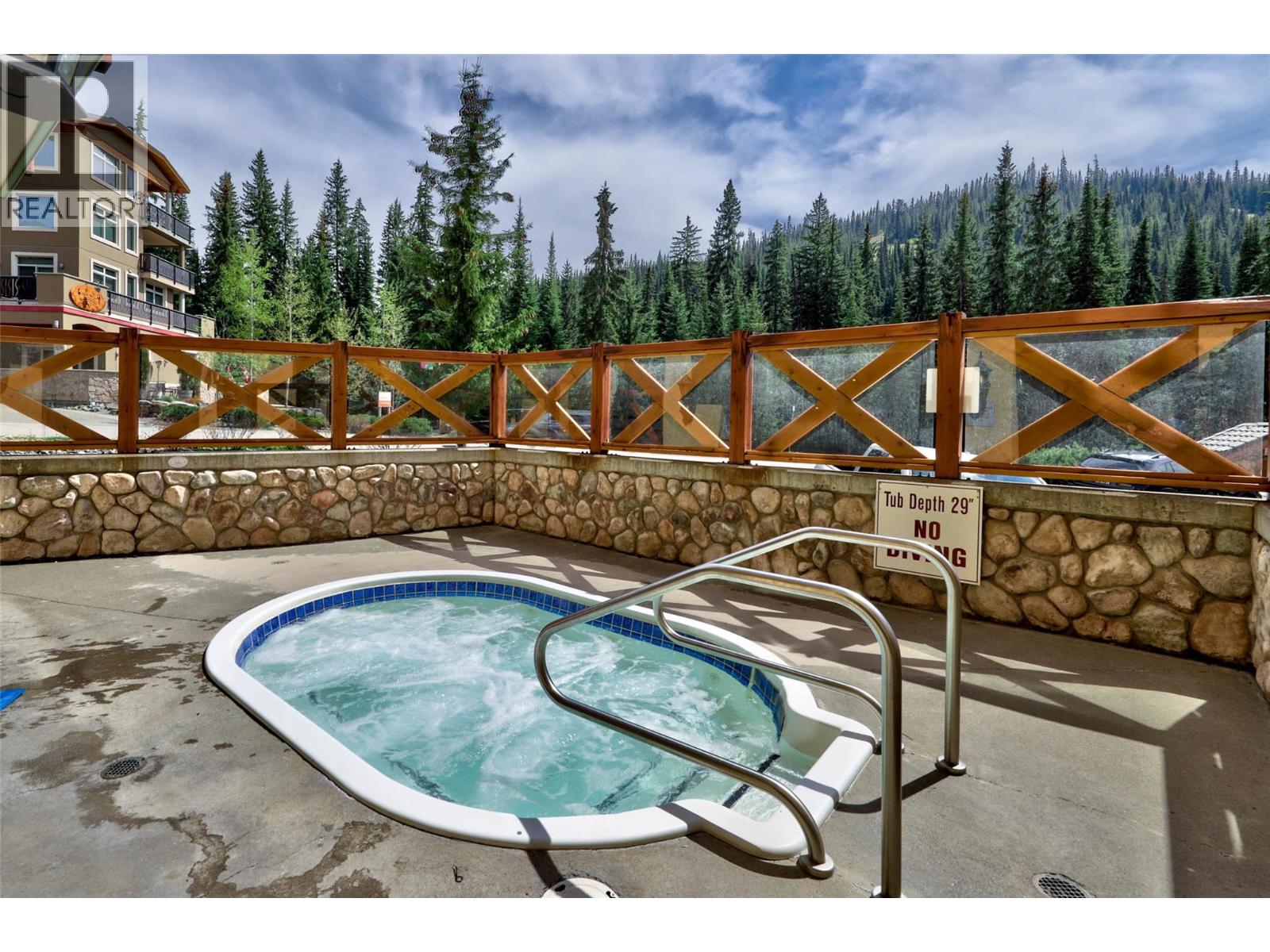 3190 Creekside Way Unit# 309, Sun Peaks, British Columbia  V0E 5N0 - Photo 21 - 10387812