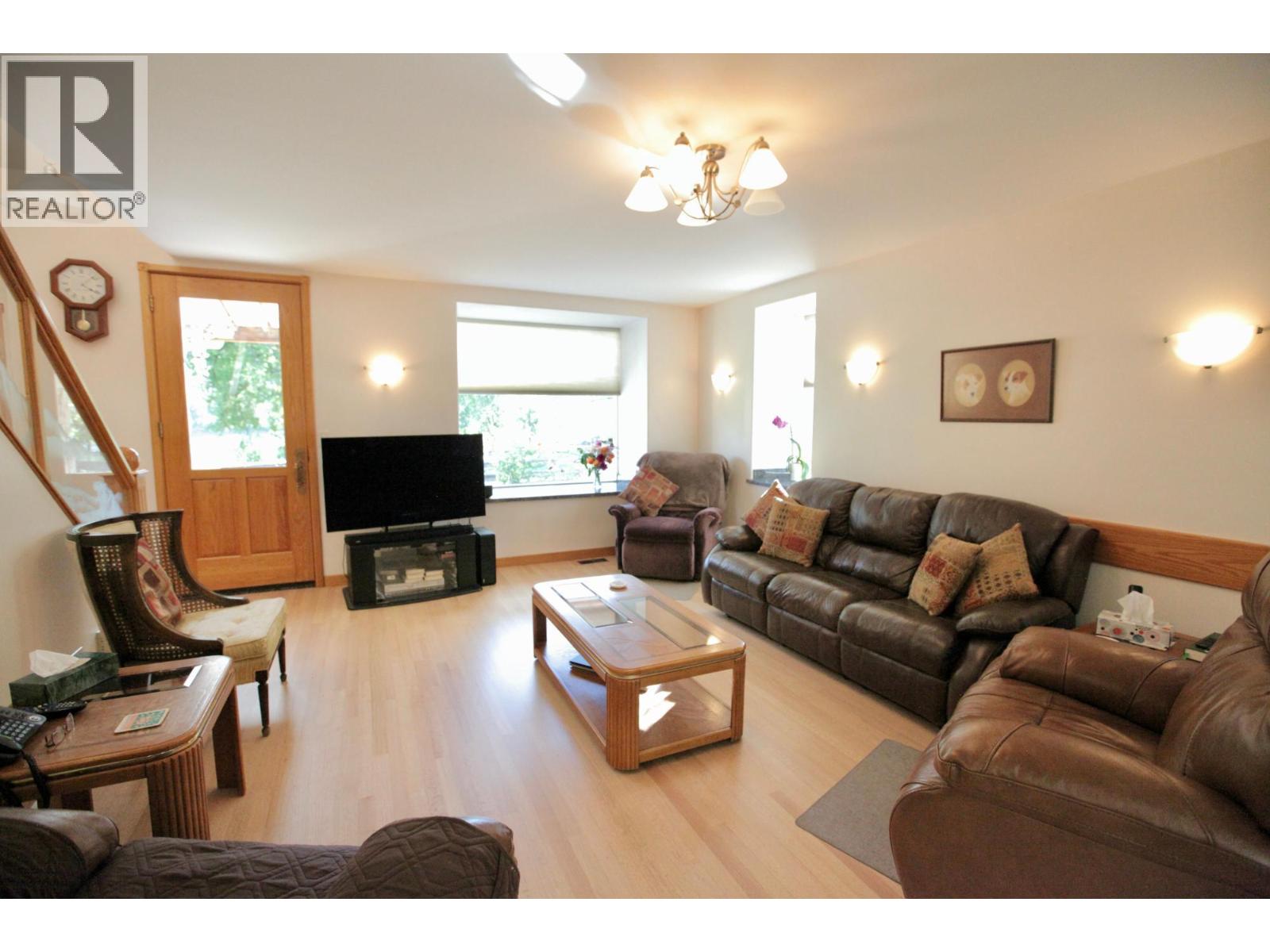 6302 Marsden Road, Nelson, British Columbia  V1L 6X9 - Photo 41 - 10387708