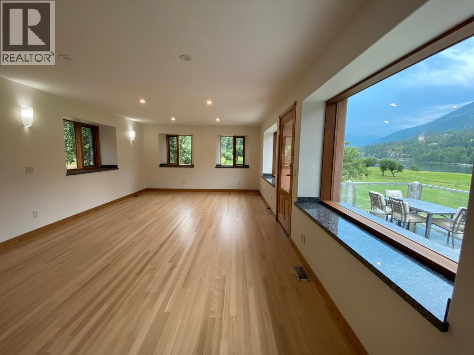 6302 Marsden Road, Nelson, British Columbia  V1L 6X9 - Photo 48 - 10387708