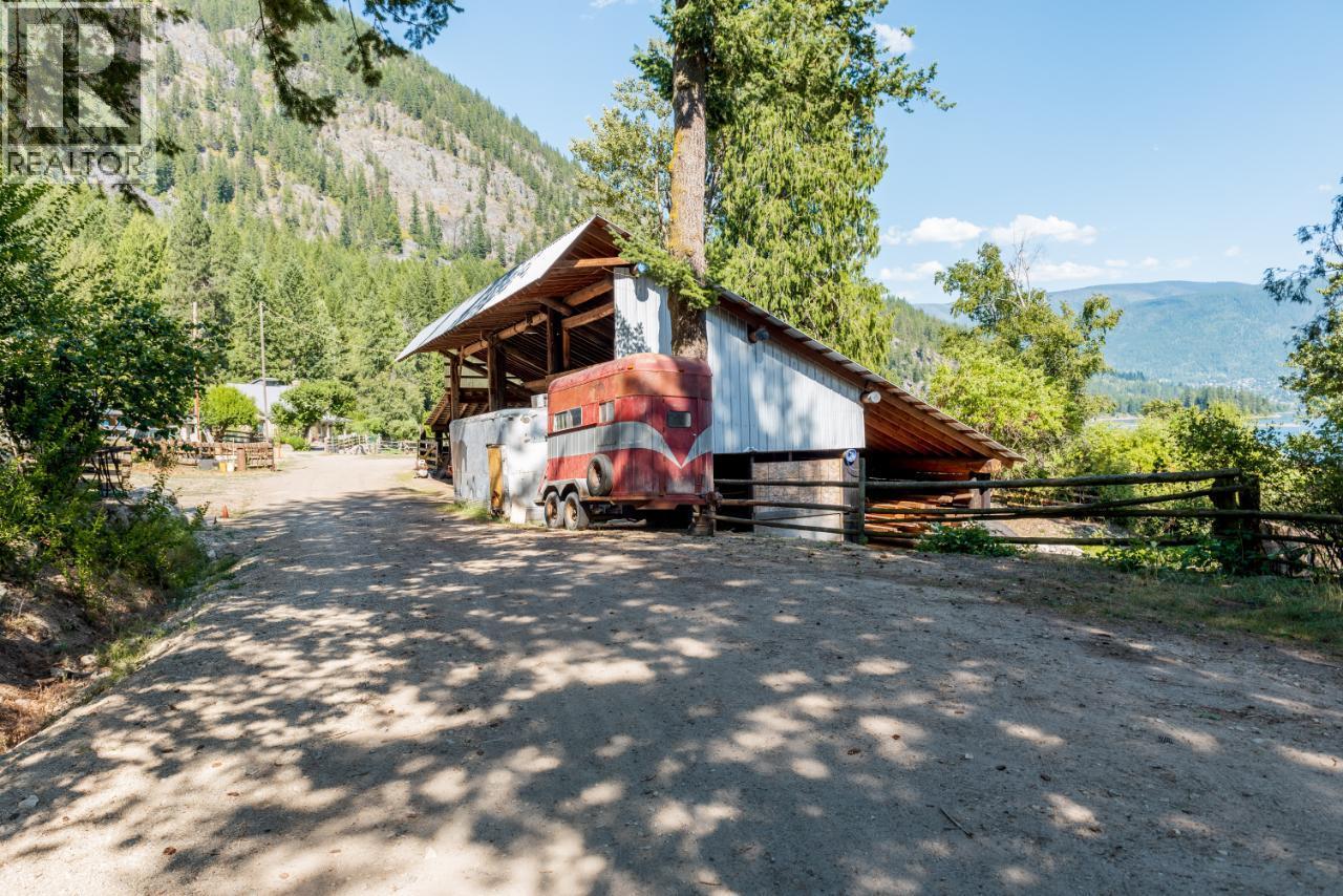 6302 Marsden Road, Nelson, British Columbia  V1L 6X9 - Photo 73 - 10387708