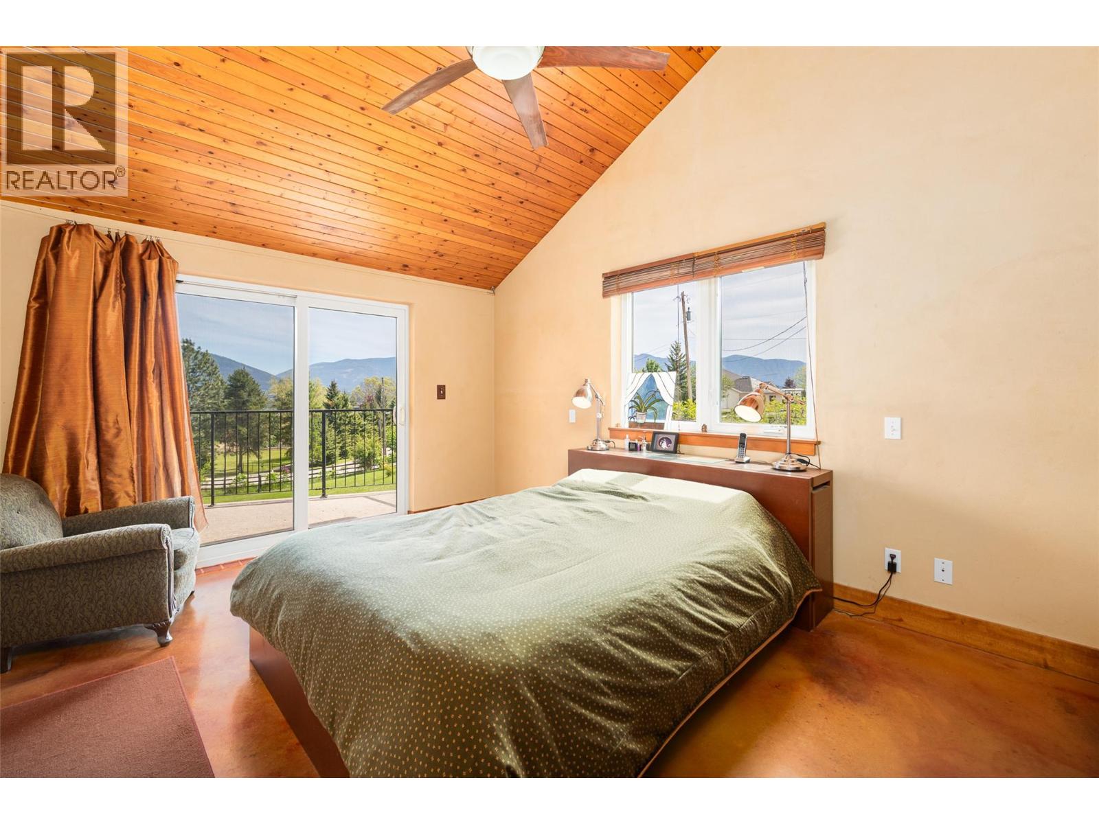 1067 Simmons Road, Creston, British Columbia  V0B 1G7 - Photo 21 - 10387291