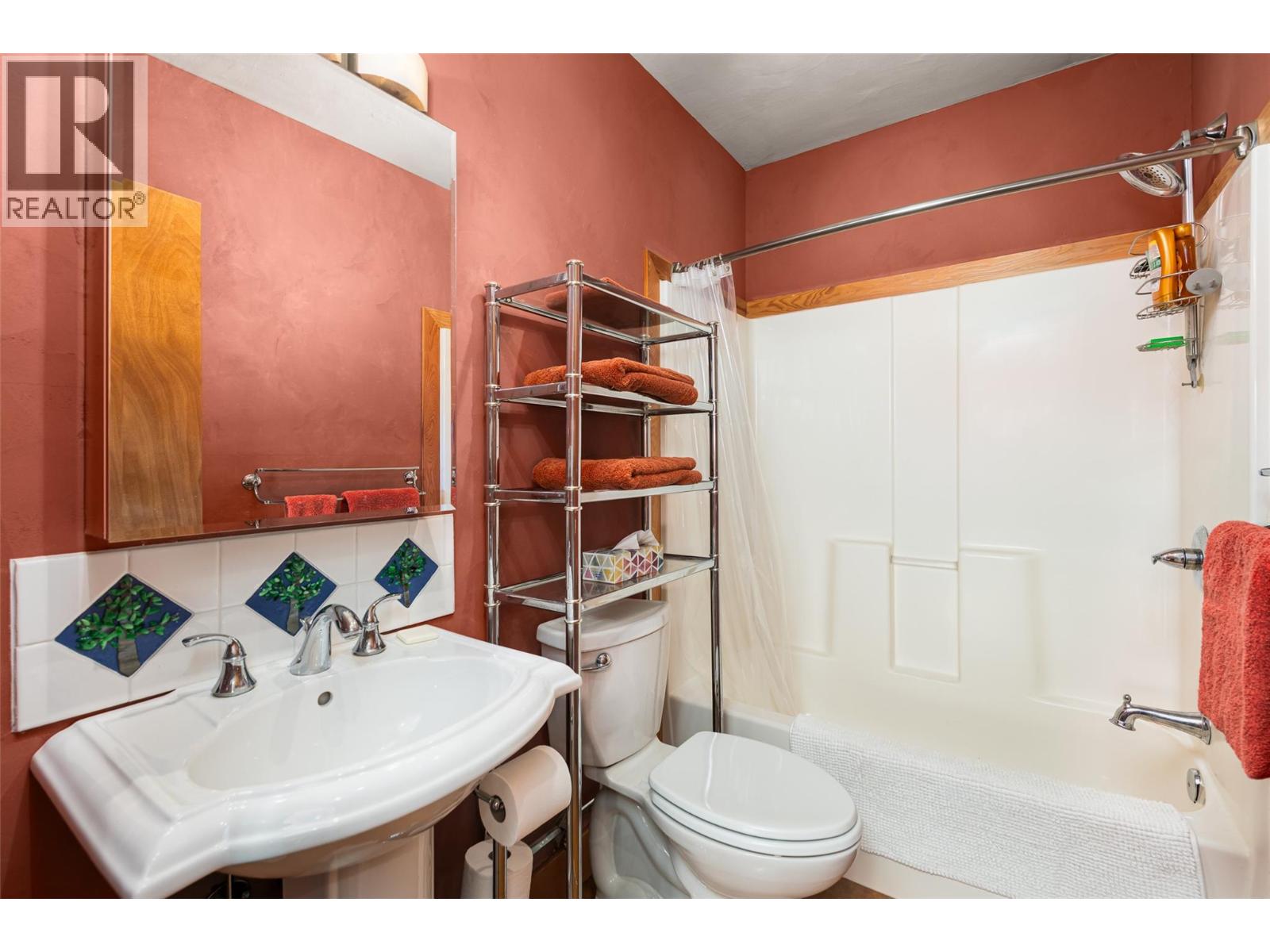 1067 Simmons Road, Creston, British Columbia  V0B 1G7 - Photo 32 - 10387291