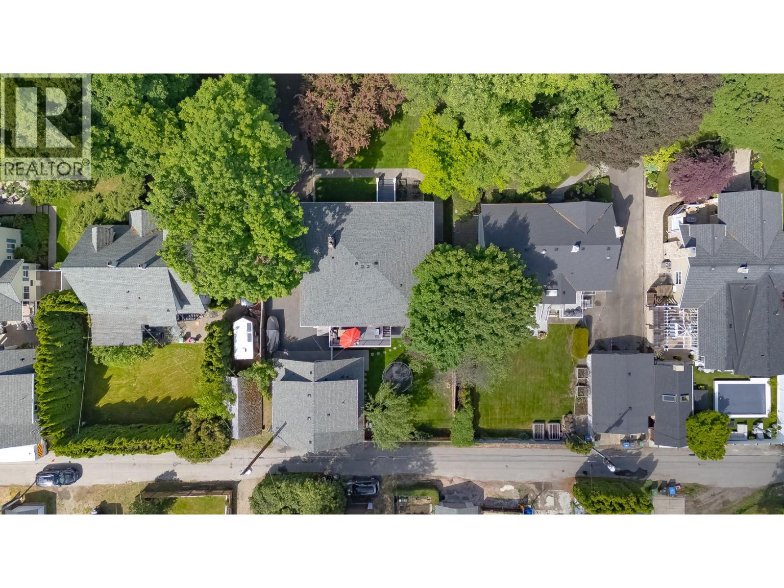 1847 Maple Street, Kelowna, British Columbia  V1Y 1H4 - Photo 4 - 10386991