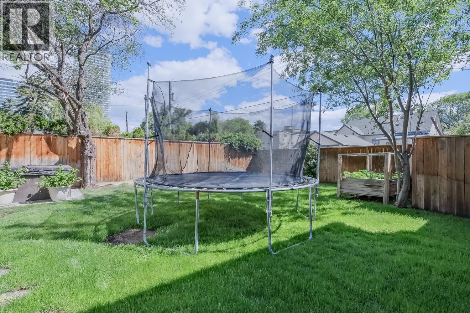 1847 Maple Street, Kelowna, British Columbia  V1Y 1H4 - Photo 63 - 10386991