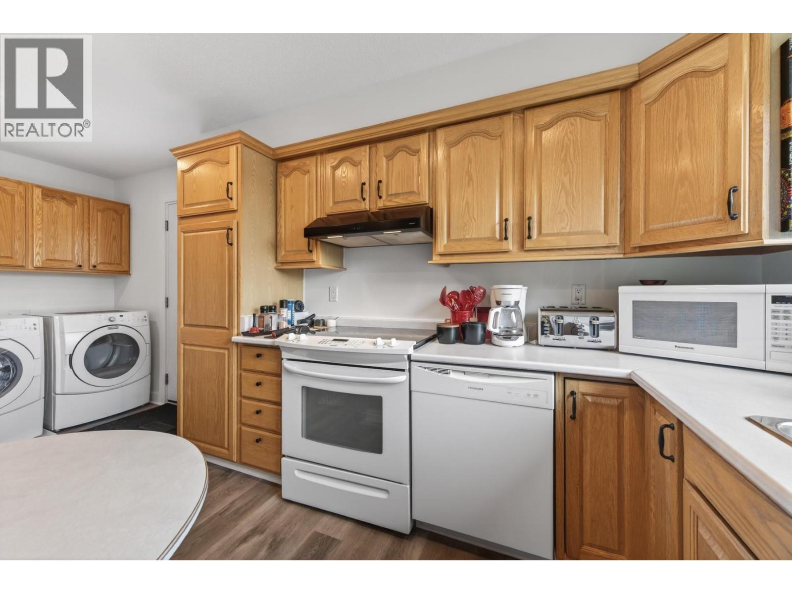 355 Pine Street, Lillooet, British Columbia  V0K 1V0 - Photo 11 - 10386867