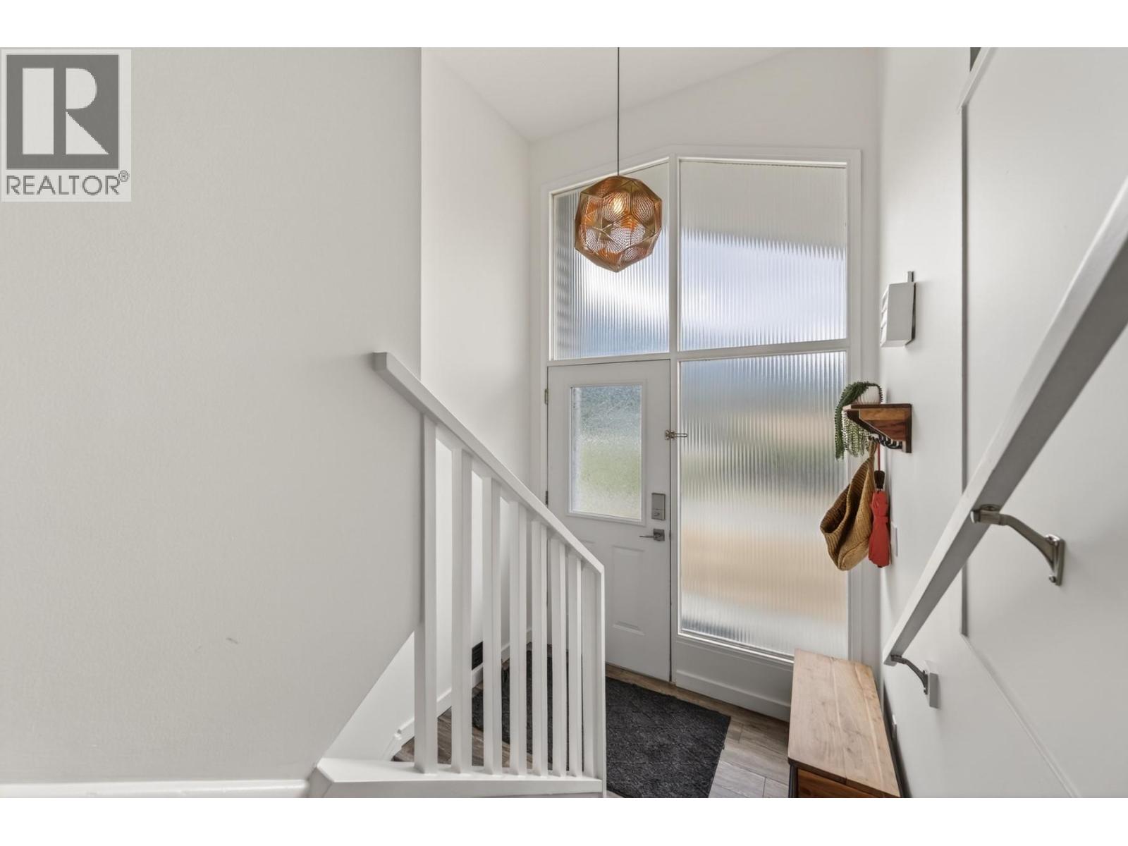 355 Pine Street, Lillooet, British Columbia  V0K 1V0 - Photo 4 - 10386867