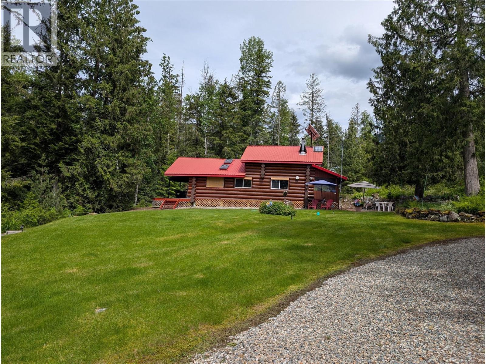 1363 Bourne Crescent, seymour arm, British Columbia