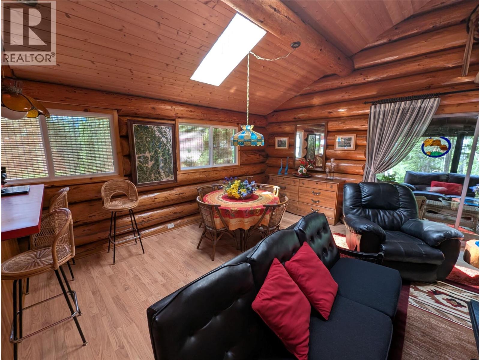 1363 Bourne Crescent, Seymour Arm, British Columbia  V0E 2V2 - Photo 11 - 10387817