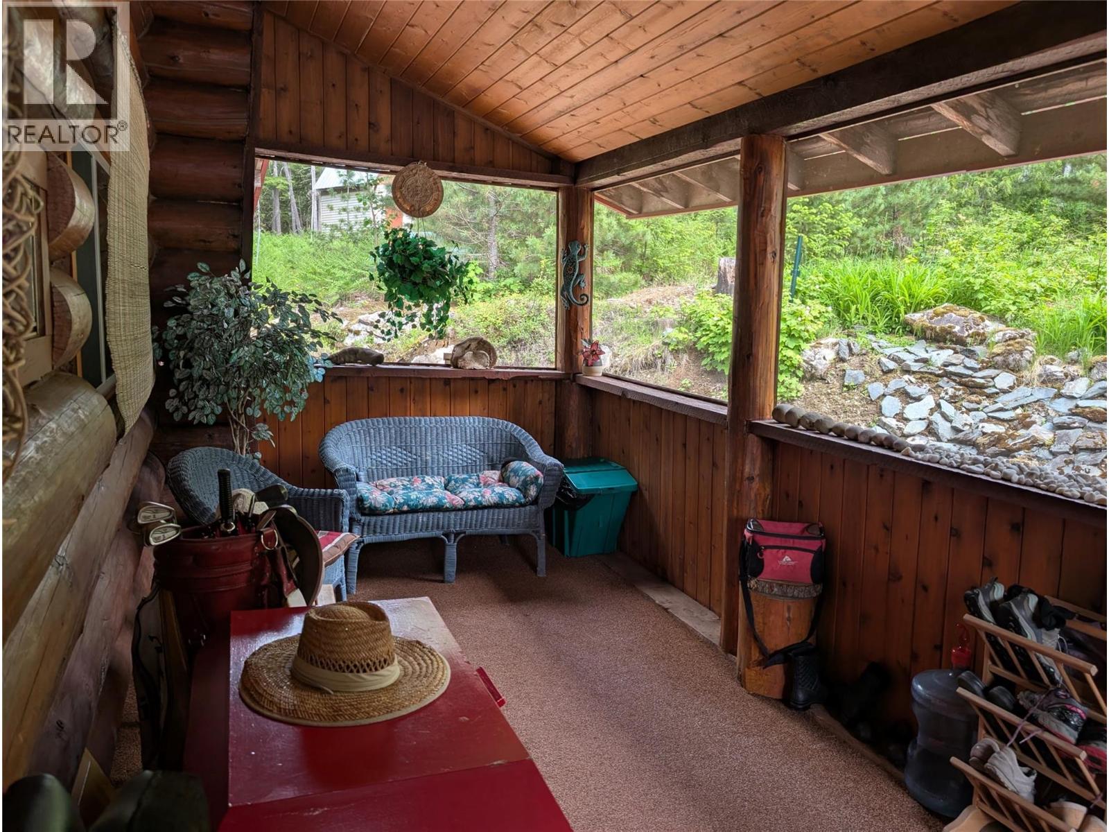 1363 Bourne Crescent, Seymour Arm, British Columbia  V0E 2V2 - Photo 7 - 10387817
