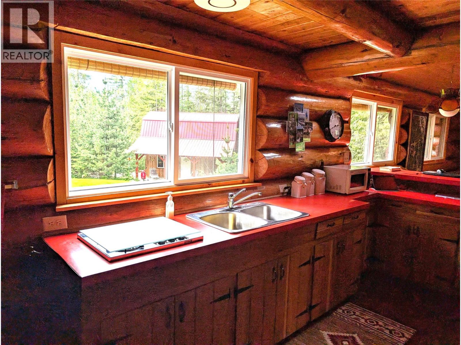 1363 Bourne Crescent, Seymour Arm, British Columbia  V0E 2V2 - Photo 8 - 10387817