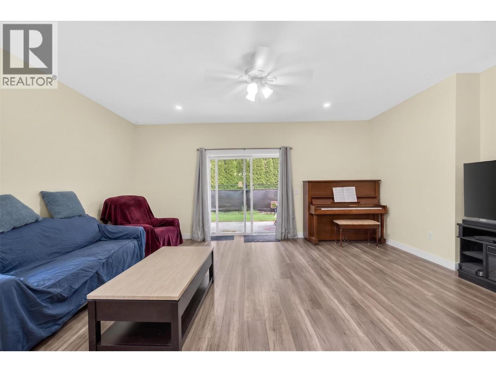 1123 Willow Row, Sicamous, British Columbia  V0E 2V0 - Photo 18 - 10387795