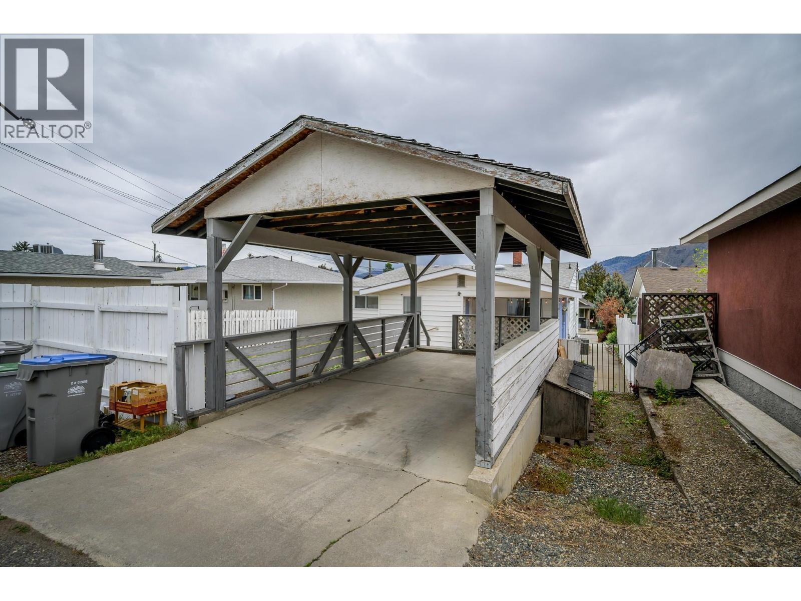 743 Douglas Street, Kamloops, British Columbia  V2C 3C7 - Photo 35 - 10387772