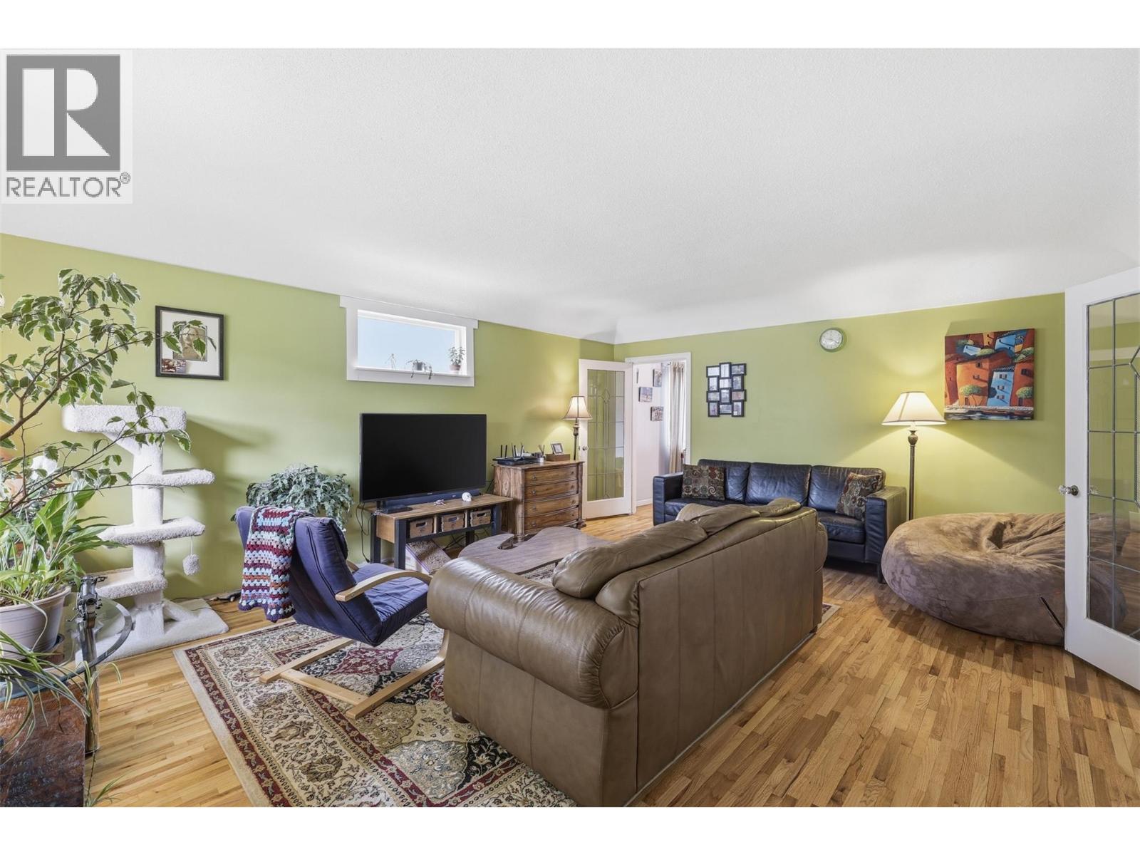 952 Nicola Street, Kamloops, British Columbia  V2C 2R9 - Photo 6 - 10387747