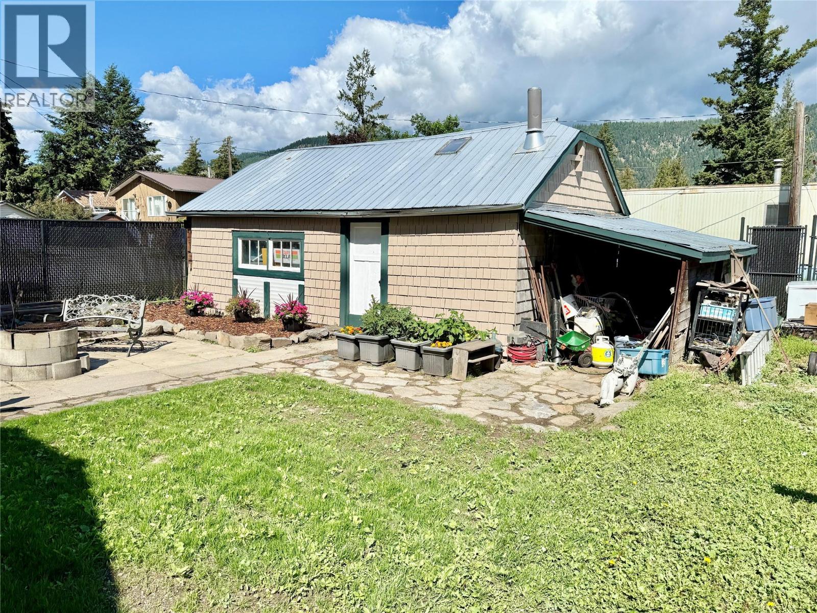 1050 Hillside Avenue, Chase, British Columbia  V0E 1M0 - Photo 39 - 10387603