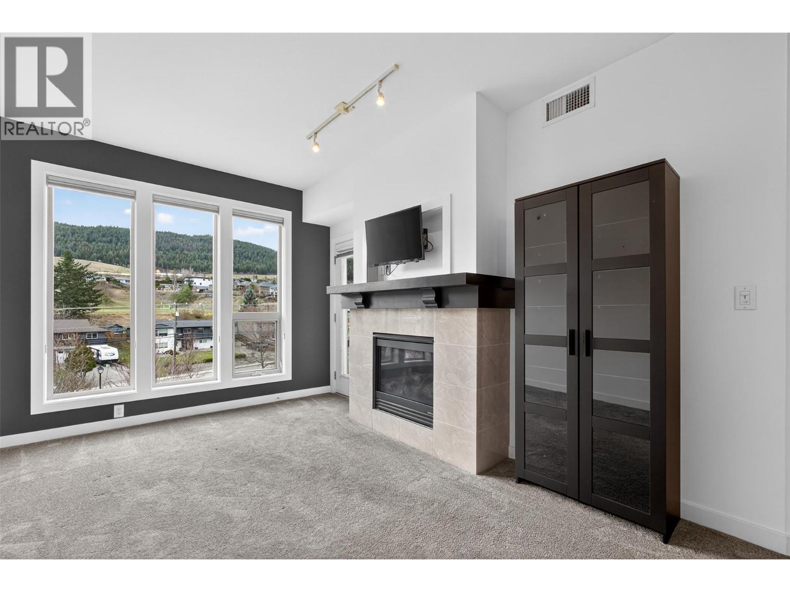 7343 Okanagan Landing Road Unit# 2402, Vernon, British Columbia  V1H 2J6 - Photo 12 - 10387583