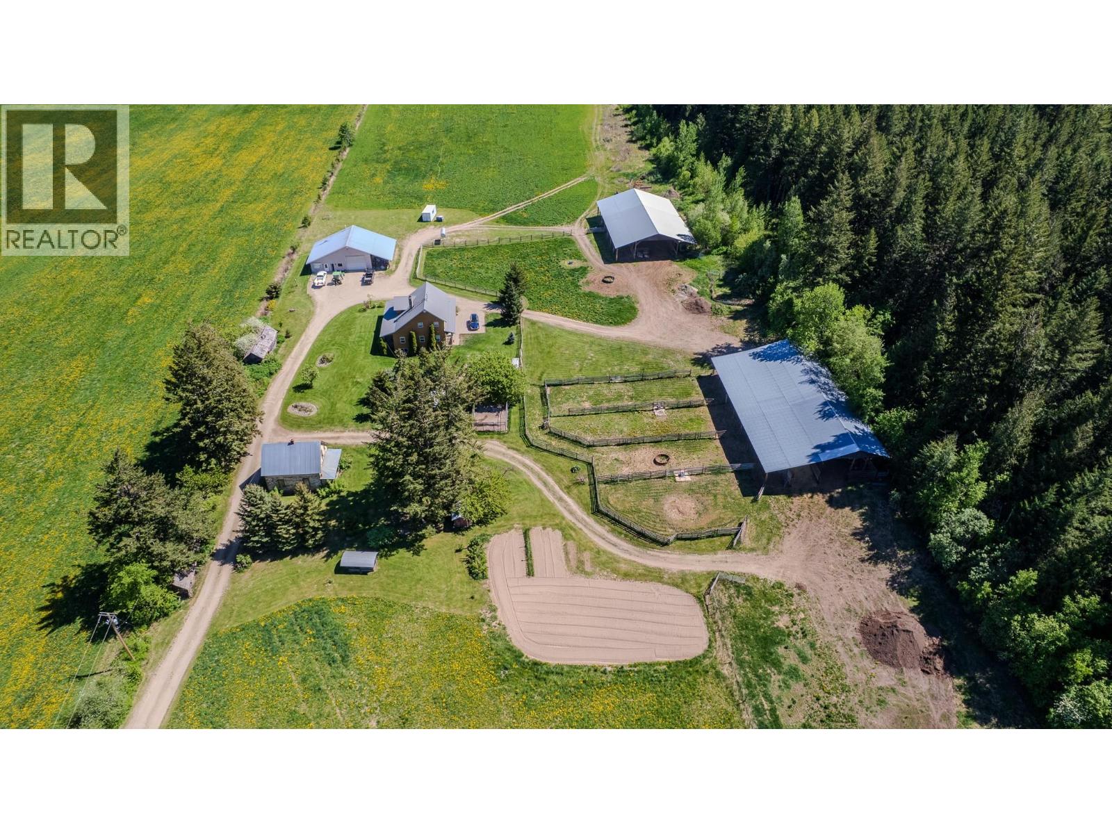 2990 50 Street NW, salmon arm, British Columbia