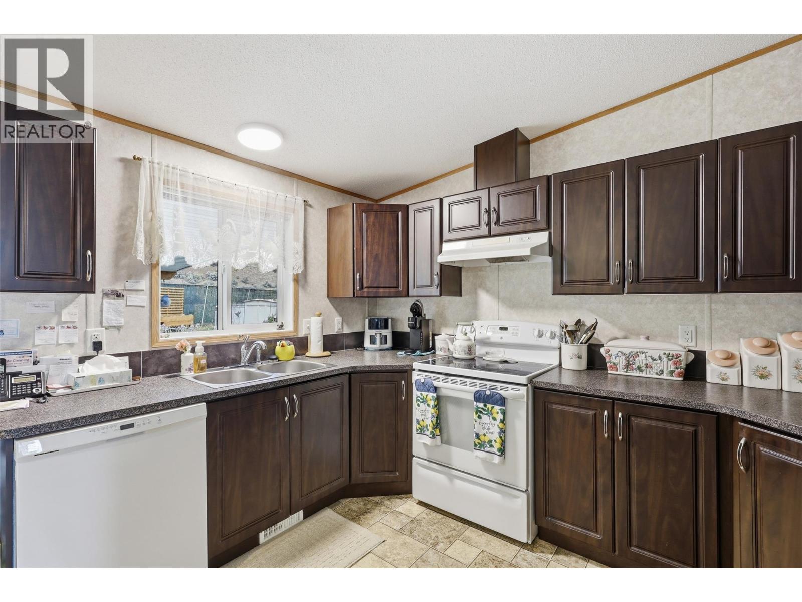 2401 Ord Road Unit# 27, Kamloops, British Columbia  V2B 7V8 - Photo 8 - 10387824