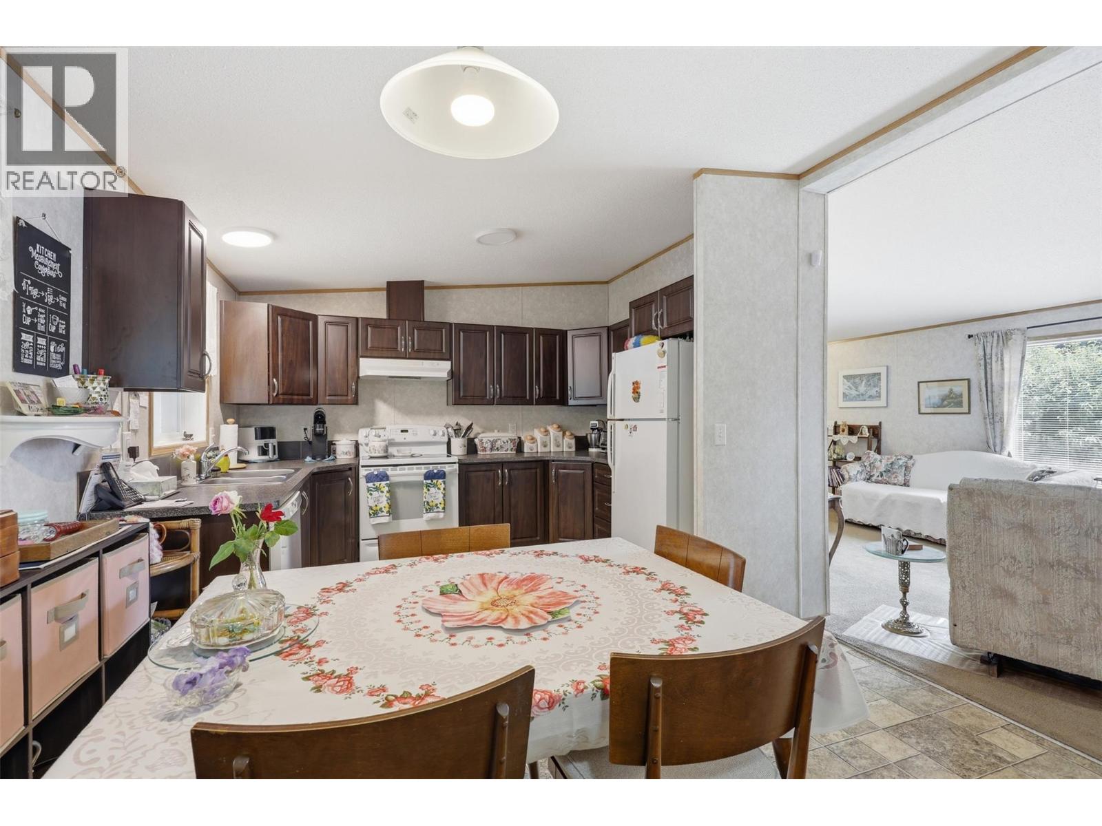 2401 Ord Road Unit# 27, Kamloops, British Columbia  V2B 7V8 - Photo 9 - 10387824