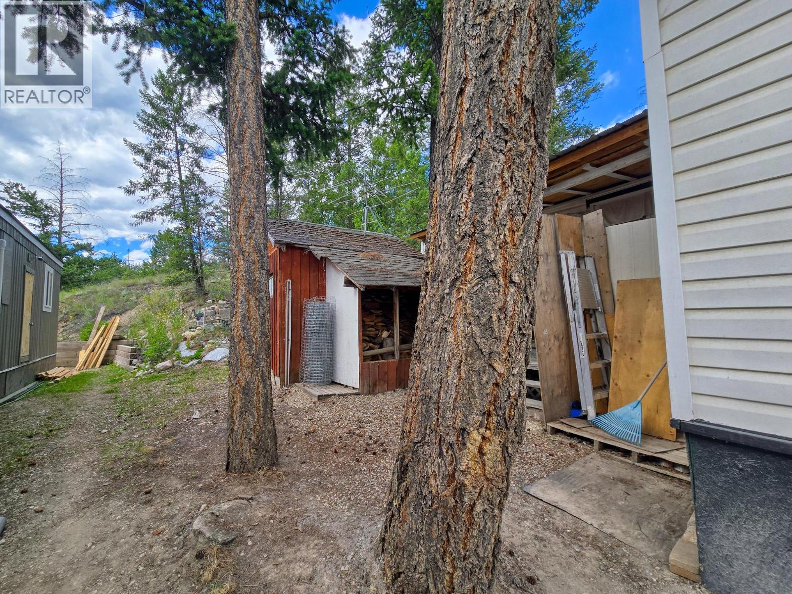 8634 93/95 Highway Unit# 28, Radium Hot Springs, British Columbia  V0A 1M0 - Photo 39 - 10387610
