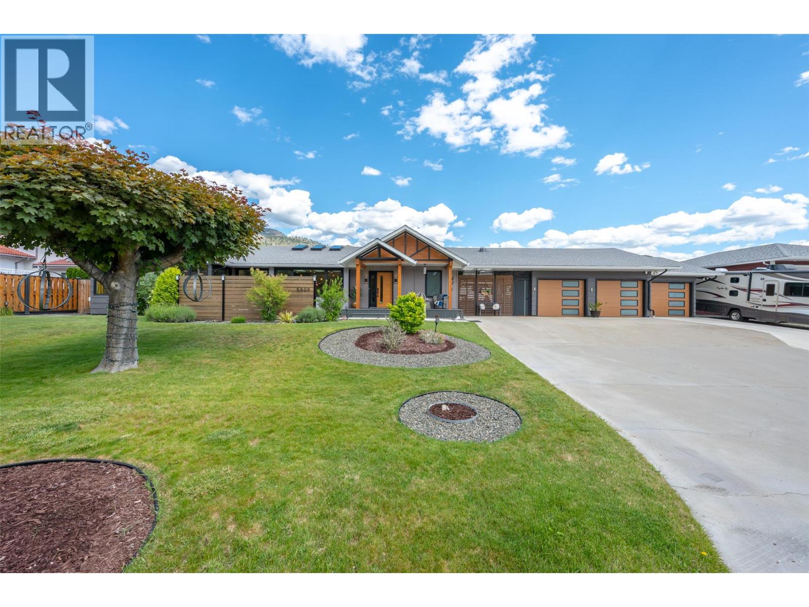 5809 Cottonwood Drive, Osoyoos, British Columbia  V0H 1V3 - Photo 2 - 10387648