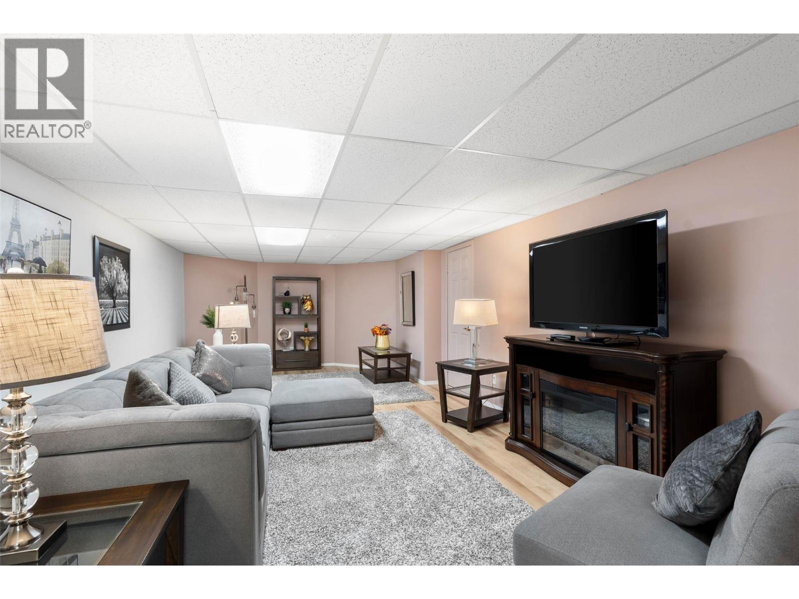 3577 Navatanee Drive, Kamloops, British Columbia  V2H 1S1 - Photo 22 - 10387724