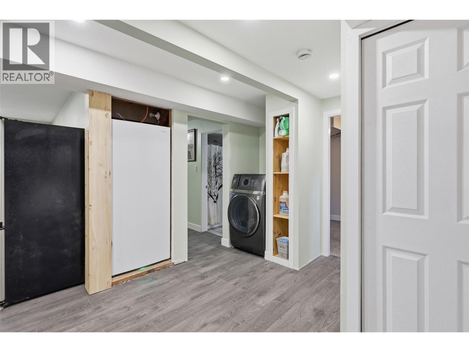 834 Bebek Road, Kamloops, British Columbia  V2B 6P1 - Photo 39 - 10387643