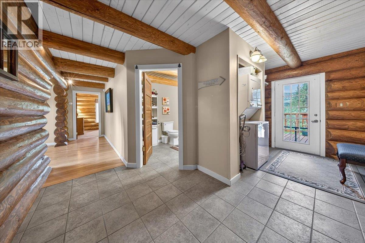 4985 Ogilvey Avenue, Fairmont Hot Springs, British Columbia  V0B 1L1 - Photo 25 - 10387337