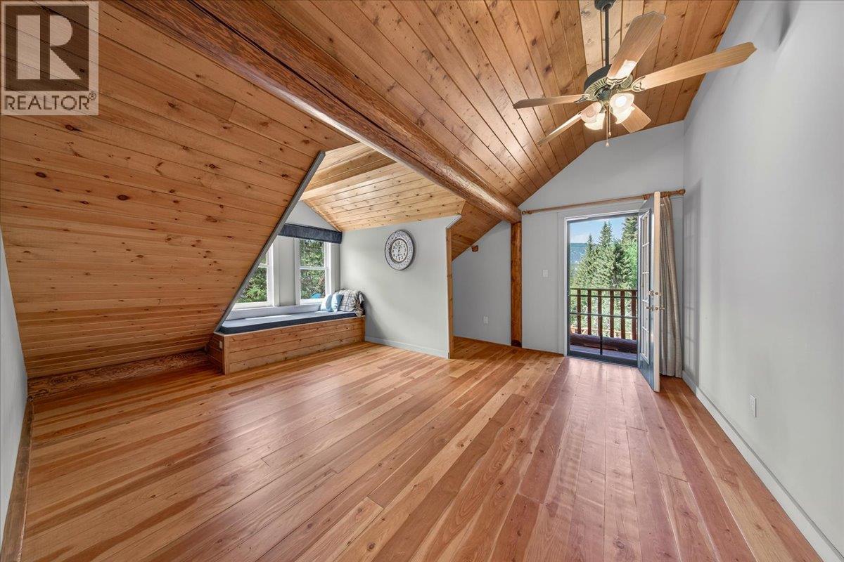 4985 Ogilvey Avenue, Fairmont Hot Springs, British Columbia  V0B 1L1 - Photo 32 - 10387337