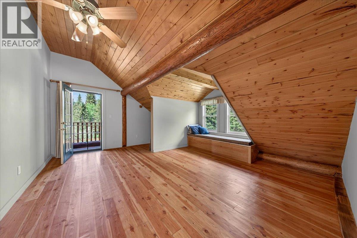 4985 Ogilvey Avenue, Fairmont Hot Springs, British Columbia  V0B 1L1 - Photo 34 - 10387337